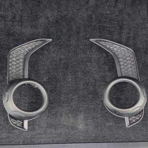 5th Gen 4Runner Fog Light Plastic Trim